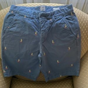 Mens shorts, khahi with bird design, size 28